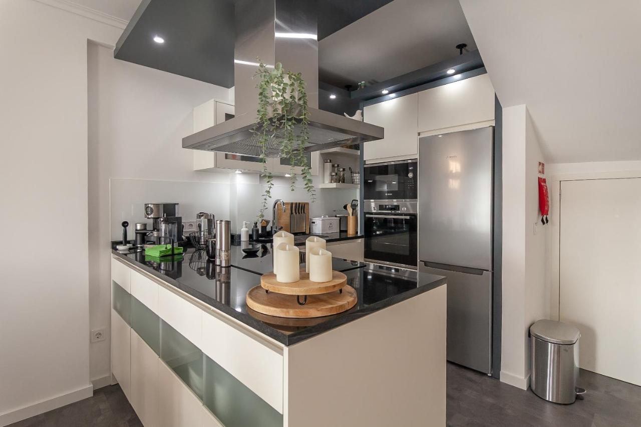 Casa Alegria Barra Deluxe By Home Sweet Home Aveiro Ґафанья-да-Назаре Екстер'єр фото