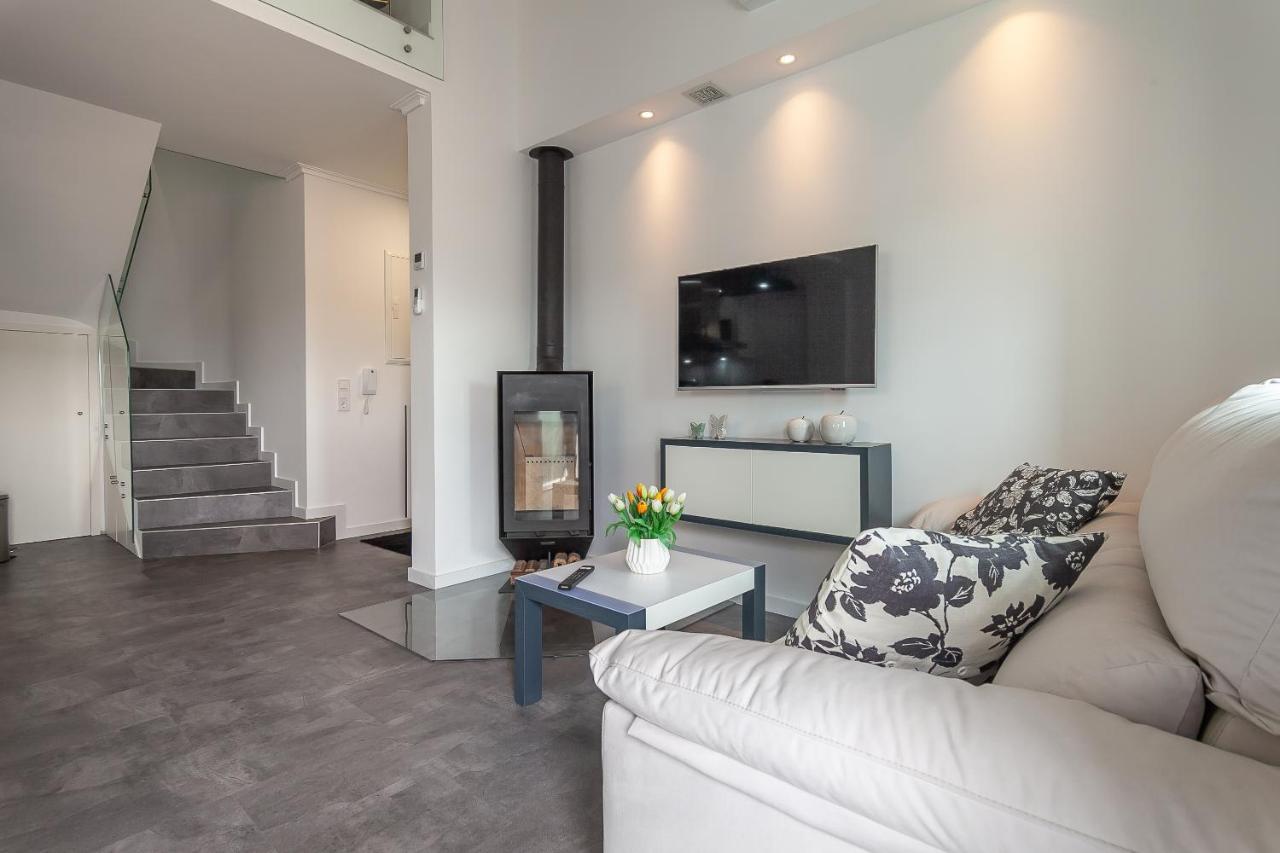 Casa Alegria Barra Deluxe By Home Sweet Home Aveiro Ґафанья-да-Назаре Екстер'єр фото