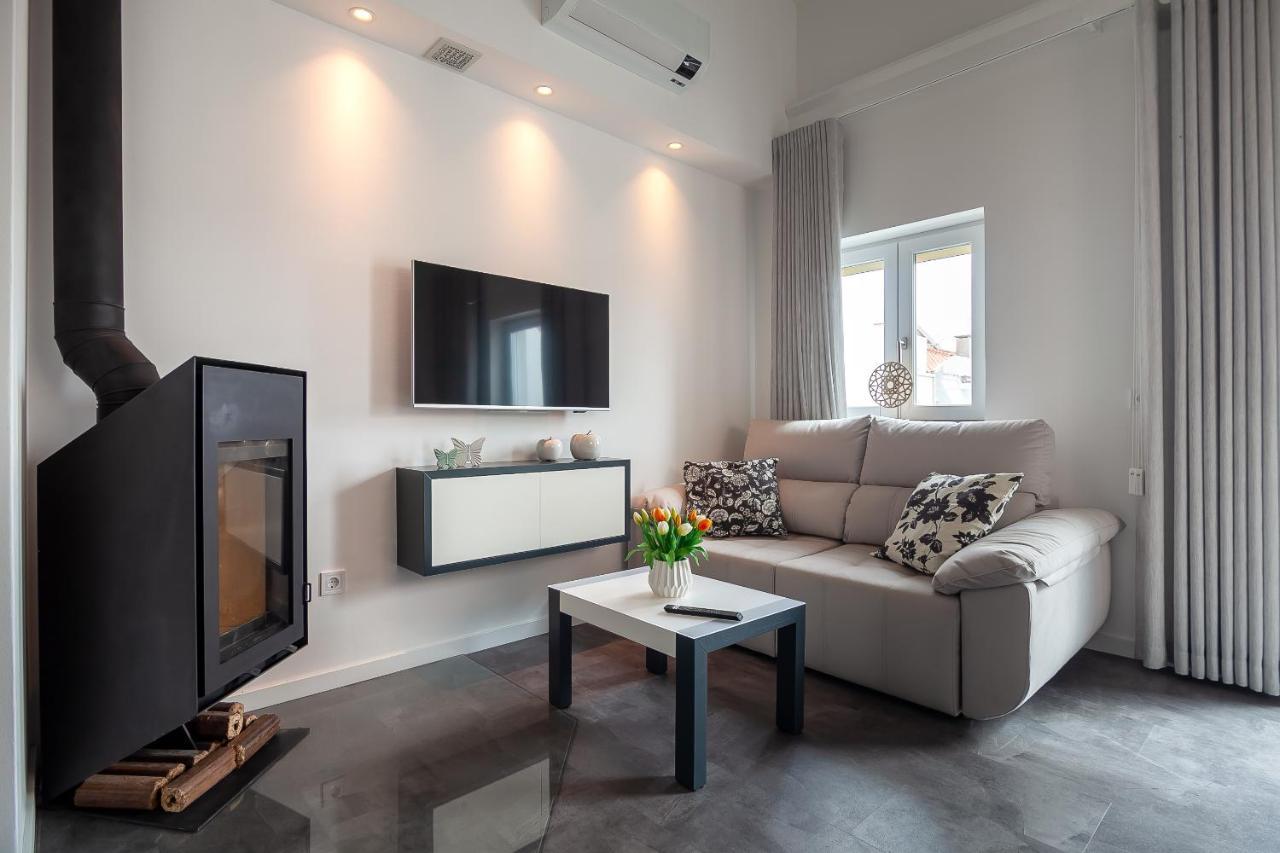 Casa Alegria Barra Deluxe By Home Sweet Home Aveiro Ґафанья-да-Назаре Екстер'єр фото